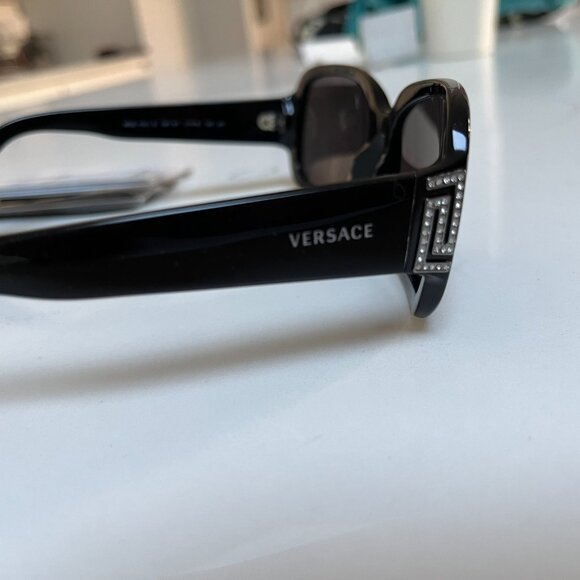 Versace Sunglasses - Picture 3 of 10